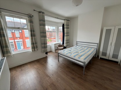 4 Bed Terraced House, Monica Grove, M19