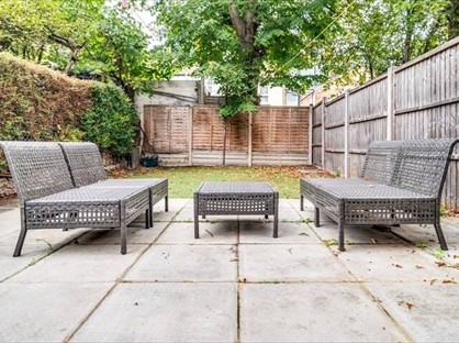 2 Bed Flat, Mostyn Avenue, HA9