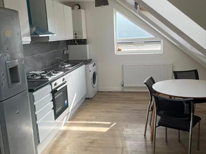 3 Bed Flat, Norbury Road, CR7