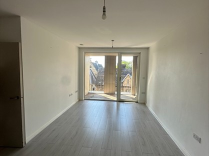 2 Bed Flat, Fore St, N18