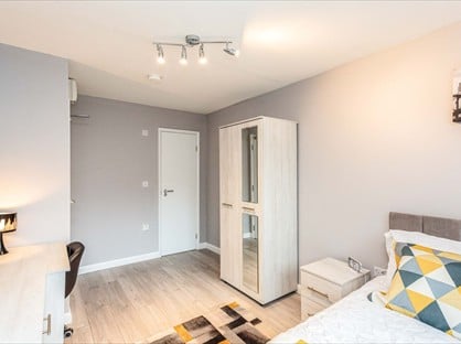 Room in a Shared Flat, Eagle House, FY1