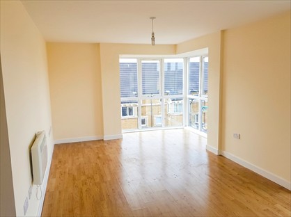 2 Bed Flat, Hampton Vale, PE7