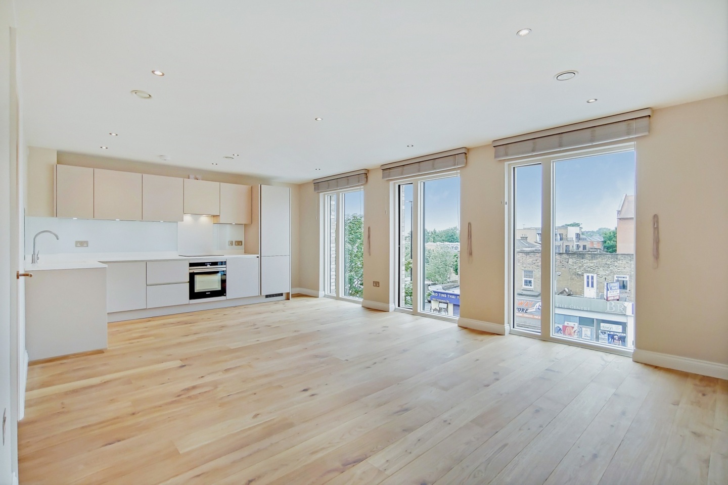2 Bed Flat, Lyden Court, N19