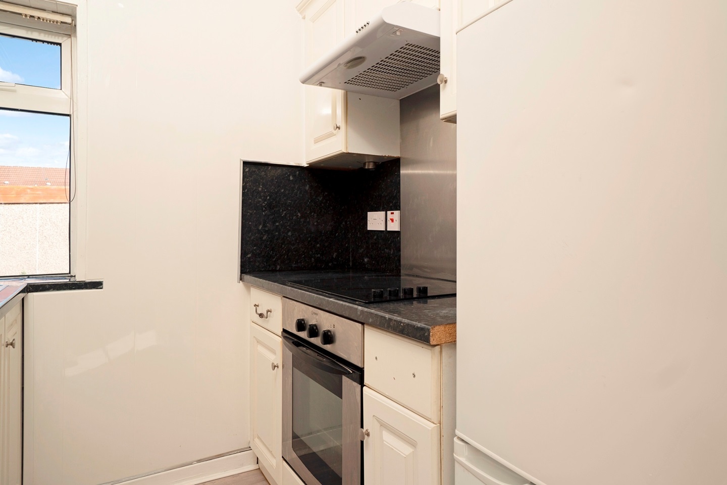 3 Bed Flat, Burnfoot Drive, G52 photo 5