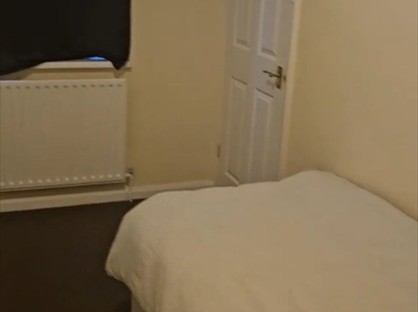 Room in a Shared House, Emes Road, DA8