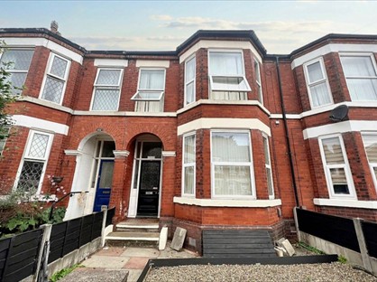 4 Bed Terraced House, Denstone Road, M6