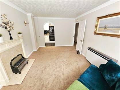 1 Bed Flat, Tudor Court, B72