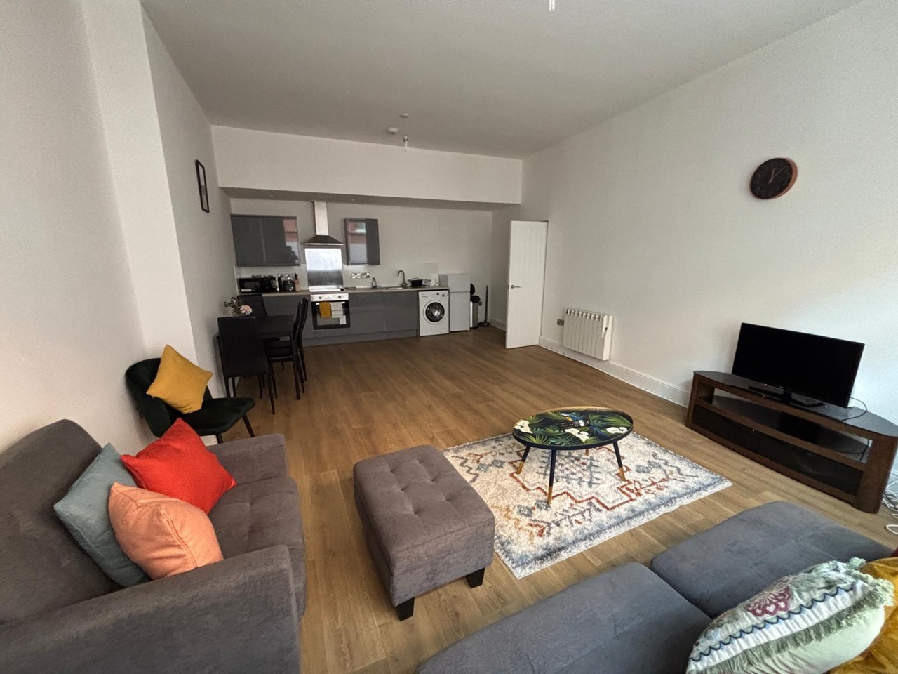 2 Bed Flat, Rupert Sreet, LE1