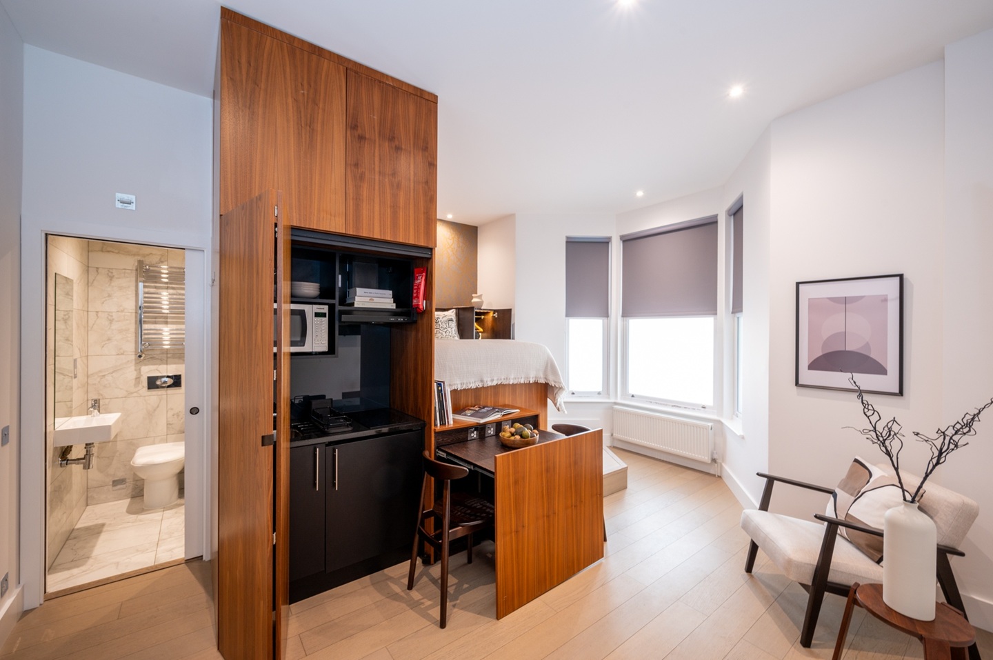 Studio Flat, Dennington Park Road, NW6