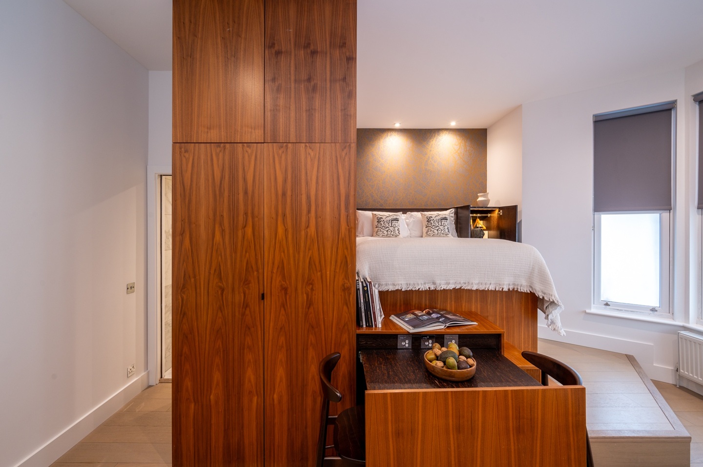 Studio Flat, Dennington Park Road, NW6 photo 4