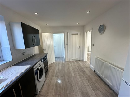 3 Bed Detached House, Dorien Road, L13