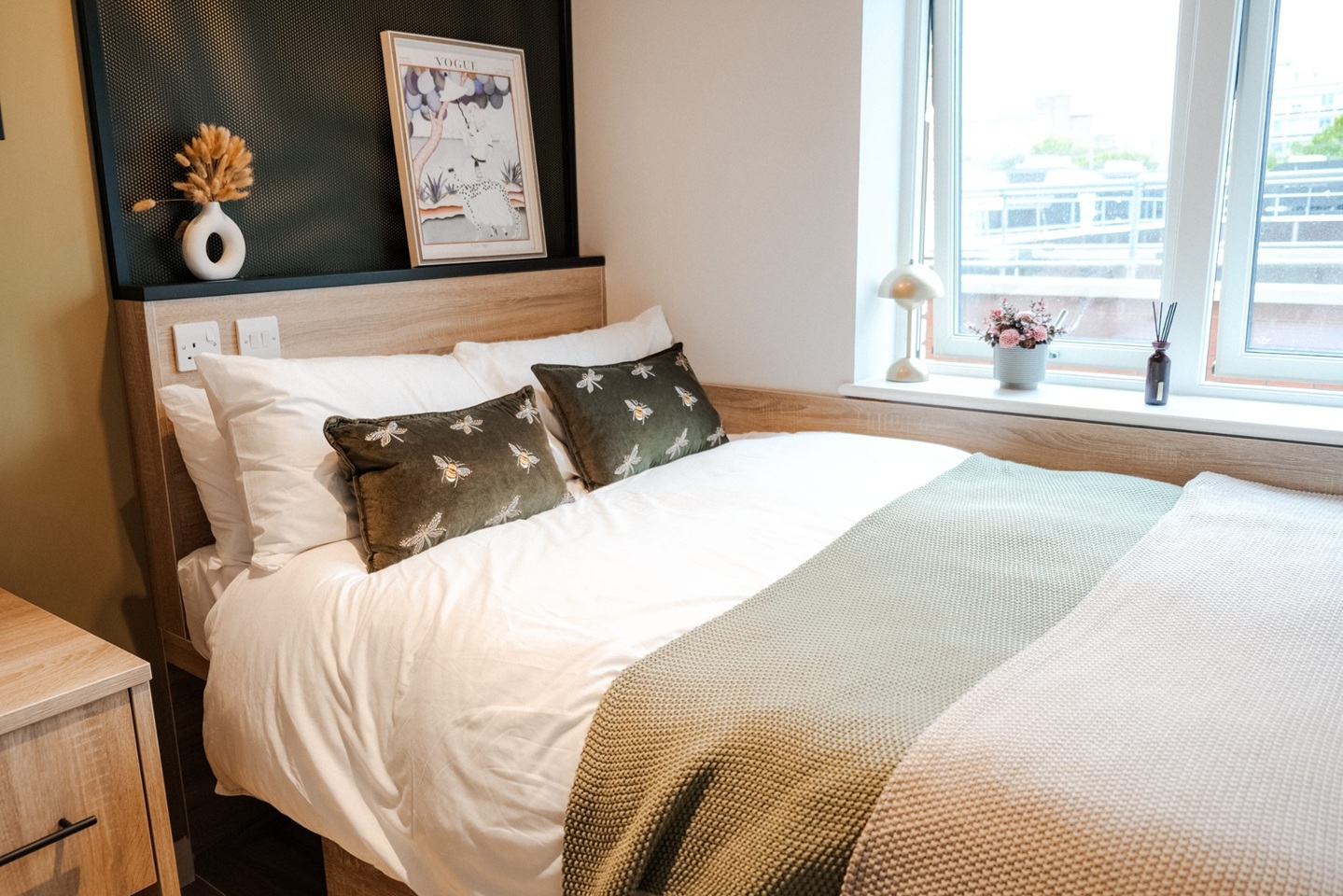 Additional image 2 of Studio Flat, Avonmouth St, SE1, N1 7GU