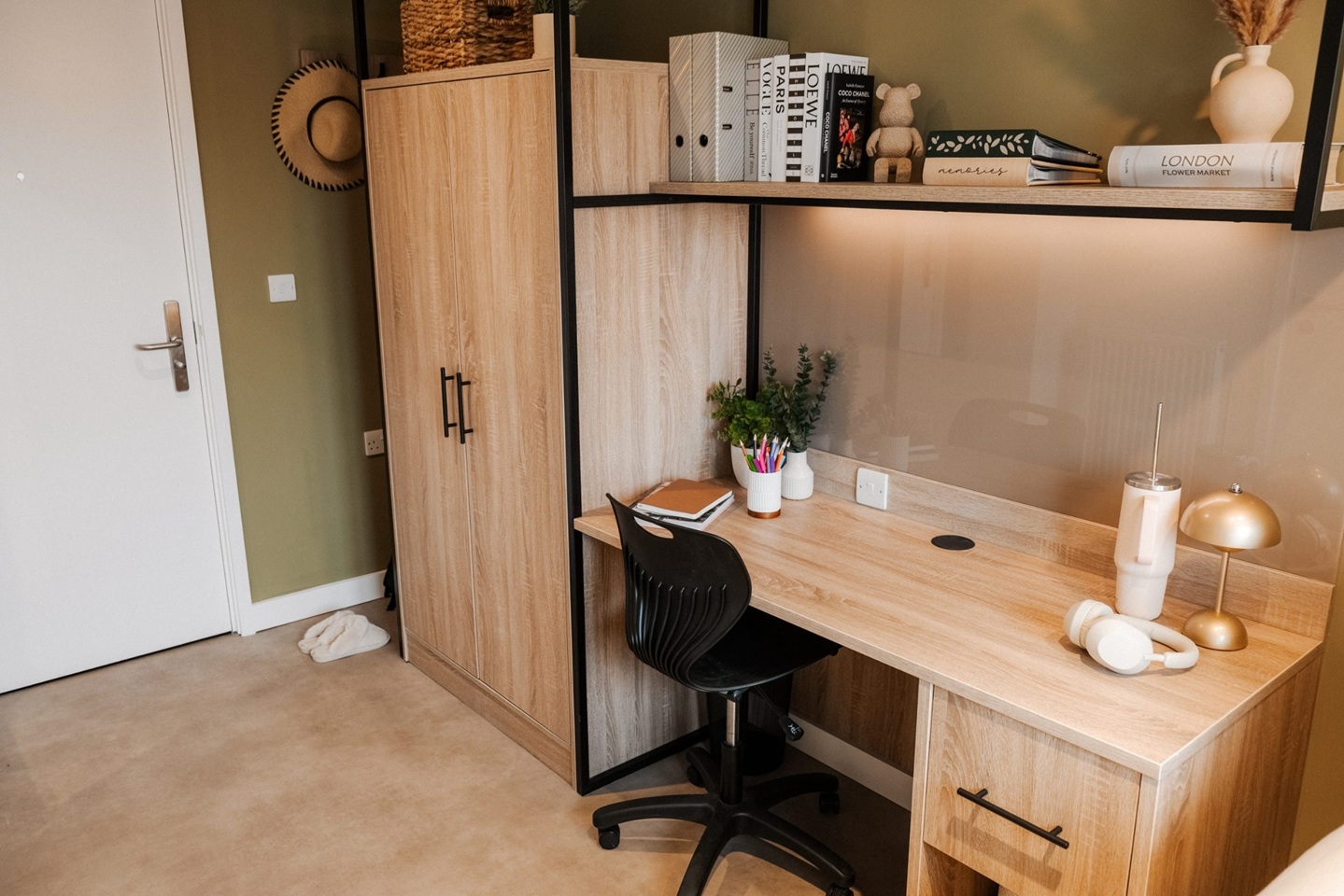 Additional image 6 of Studio Flat, Avonmouth St, SE1, N1 7GU