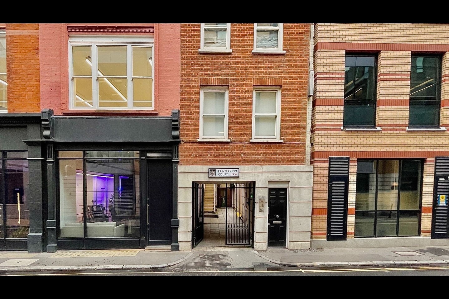 Additional image 4 of 2 Bed Flat, Printers Inn Court, EC4A, N1 7GU