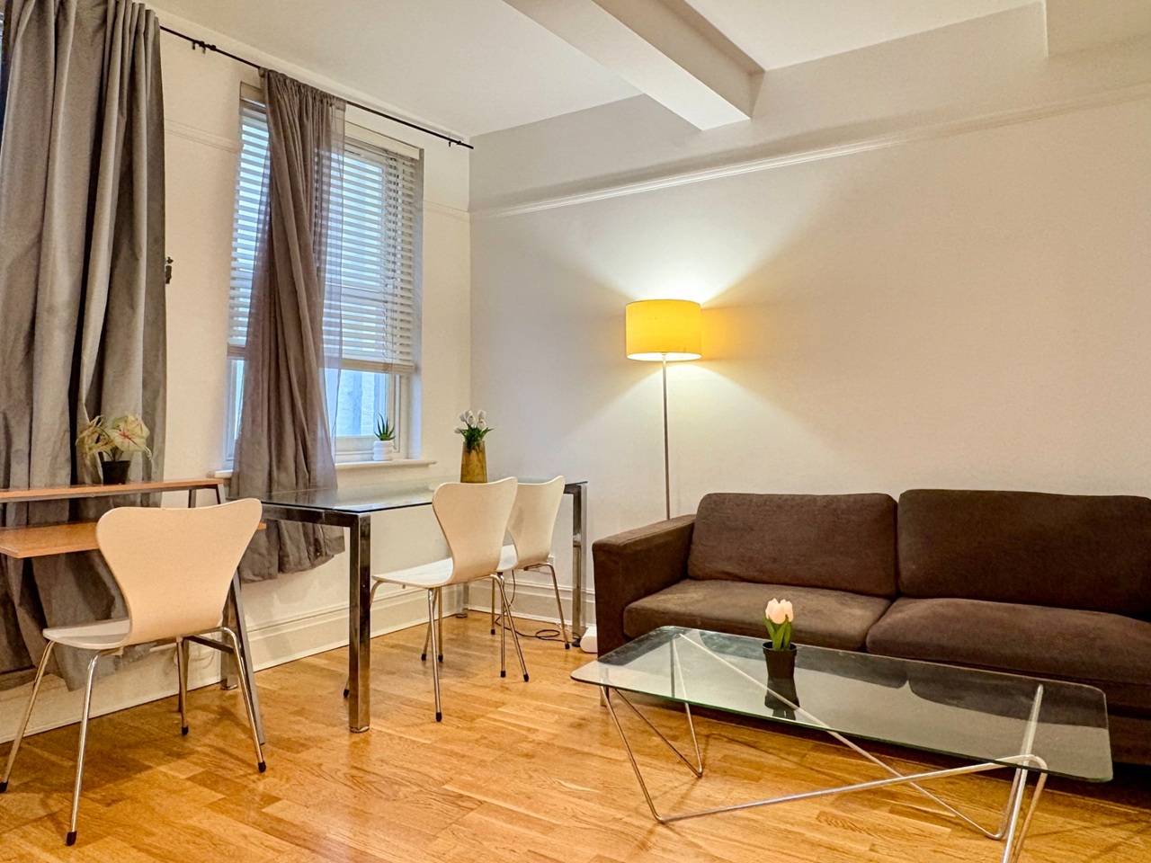 Additional image 9 of 2 Bed Flat, Printers Inn Court, EC4A, N1 7GU