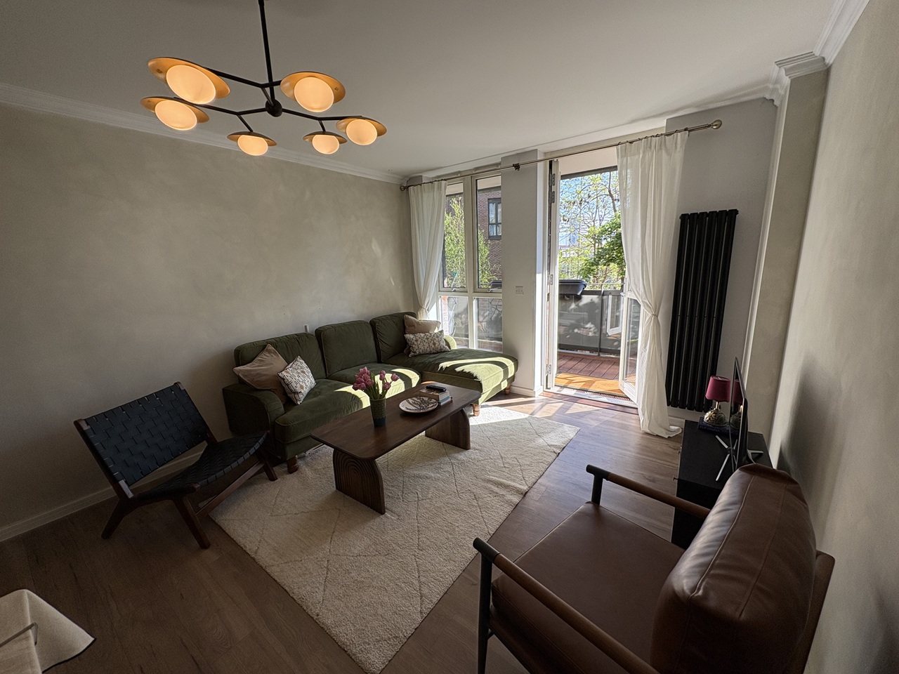 London - 2 Bed Flat, Maypole Court, E3 - To Rent Now for £2,400.00 p/m