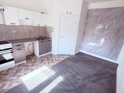 1 Bed Flat, Wellington Road, WV14