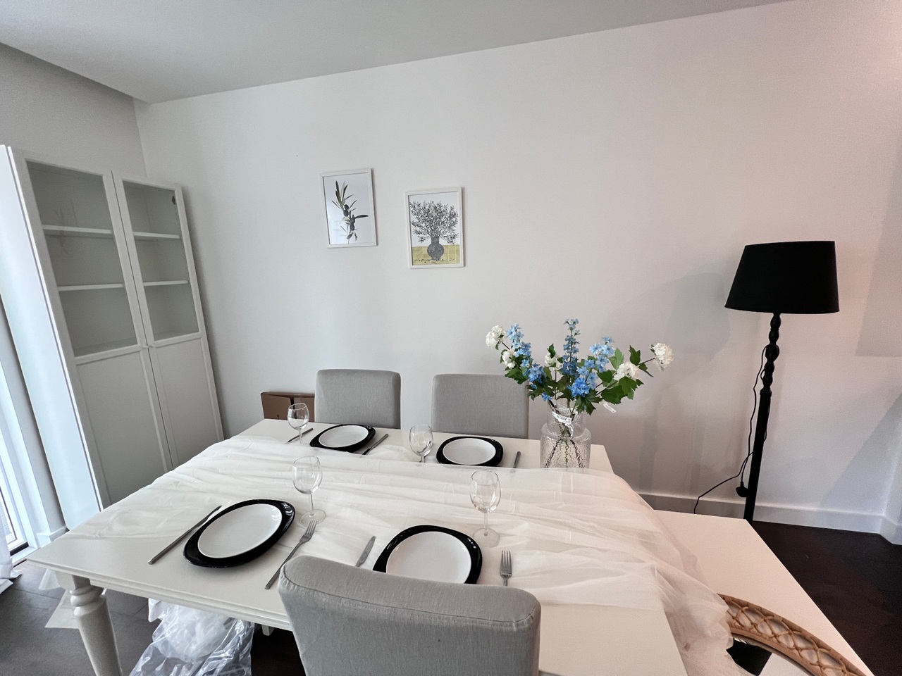 3 Bed Flat, Lanchester Way, SW11 photo 4