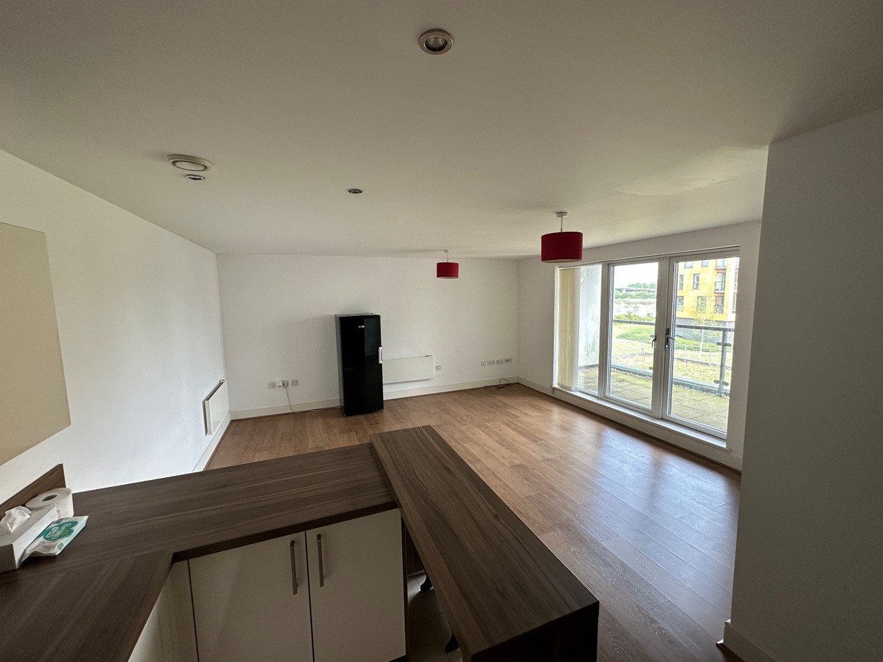 Newport - 2 Bed Flat, Selskar Court, NP20 - To Rent Now for £980.00 p/m