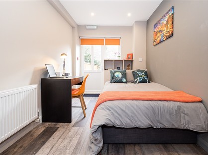 Room in a Shared House, Ravenswood Road, CR0