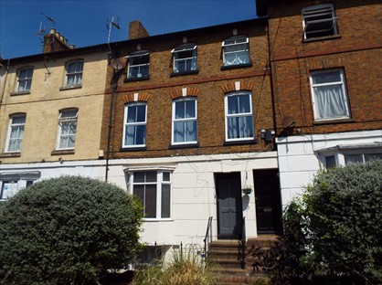1 Bed Flat, Mortimer St, CT6