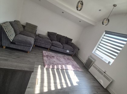 1 Bed Flat, Upwell St, S4