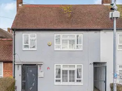 3 Bed Terraced House, Arrowsmith Road, IG7