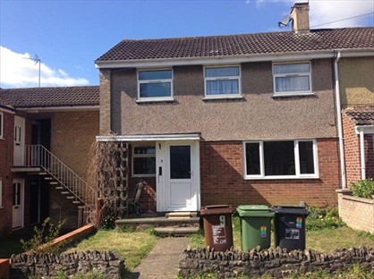 3 Bed End Terrace, Handcross Court, NN18