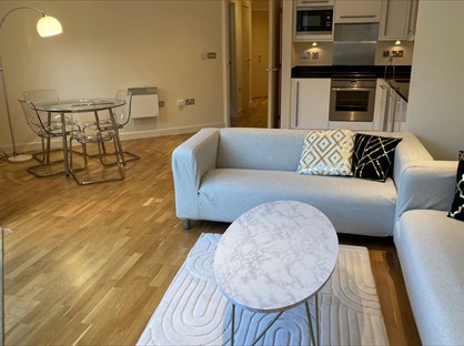 1 Bed Flat, Basire St, N1