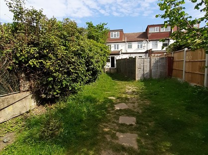 4 Bed End Terrace, Brierley Avenue, N9