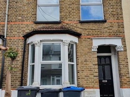 2 Bed Terraced House, Edward Road, CR5