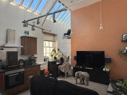 1 Bed Flat, High Street, KA7