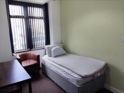 3 bed room for rent in Room in a Shared House, Florence Road, B70