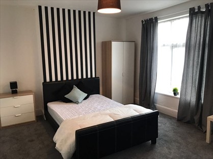 Room in a Shared House, Avondale Road, WV6