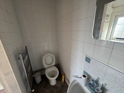 Studio Flat, Allen Road, WV6