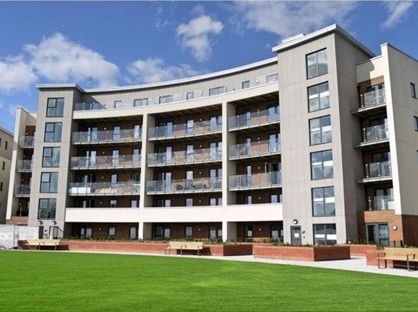 2 Bed Flat, Manor Way, WD6