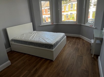 2 Bed Flat, Victoria Road, N22