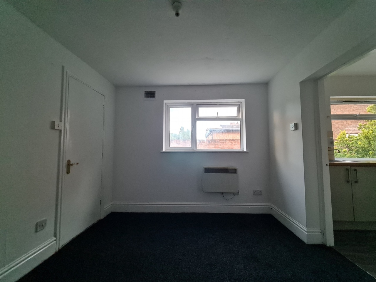 1 Bed Flat, Handsworth, B19 photo 5