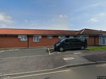 3 Bed End Terrace, First Avenue, NG21
