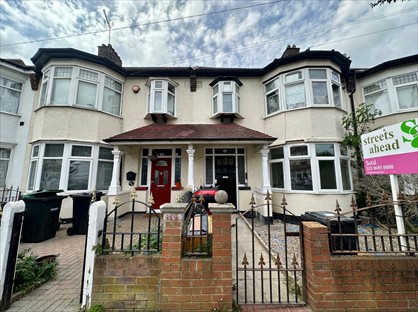 2 Bed Flat, Fairlands Avenue, CR7
