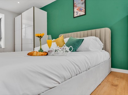 3 Bed Semi-Detached House, Bell Barn Road, B15