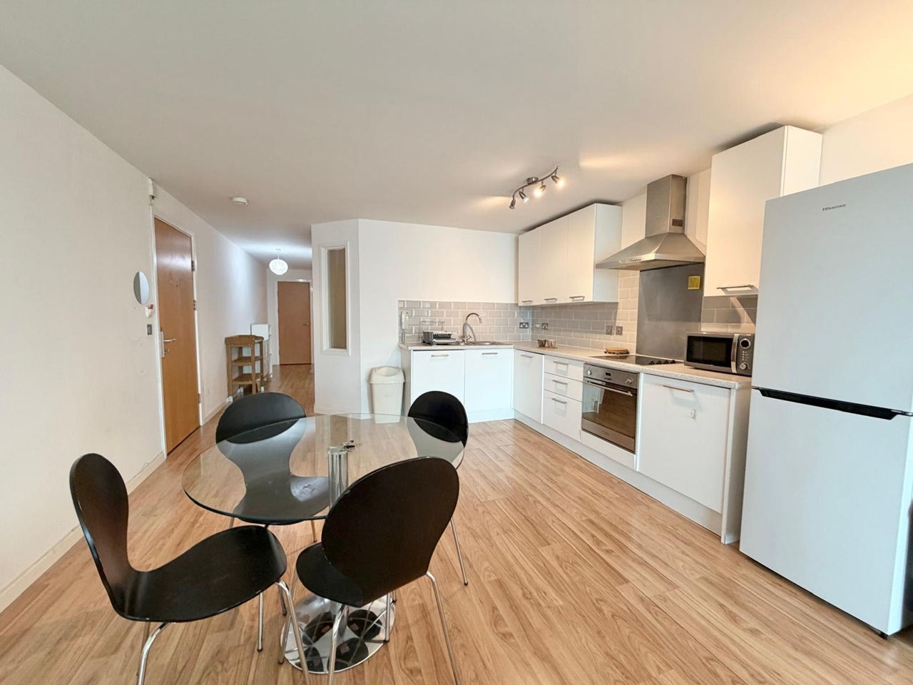 Nottingham - 1 Bed Flat, Marco Island, NG1 - To Rent Now for £895.00 p/m
