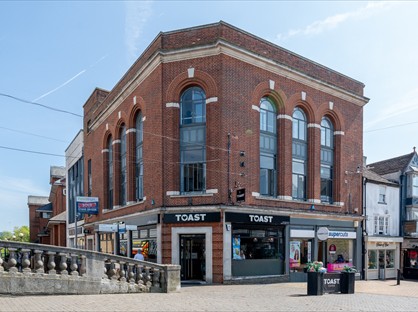 1 Bed Flat, Moulsham St, CM2