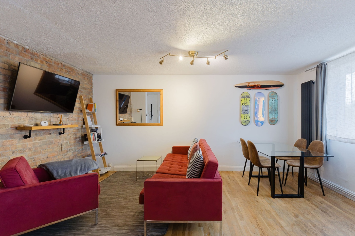 1 Bed Flat, Roslin House, E1W photo 5