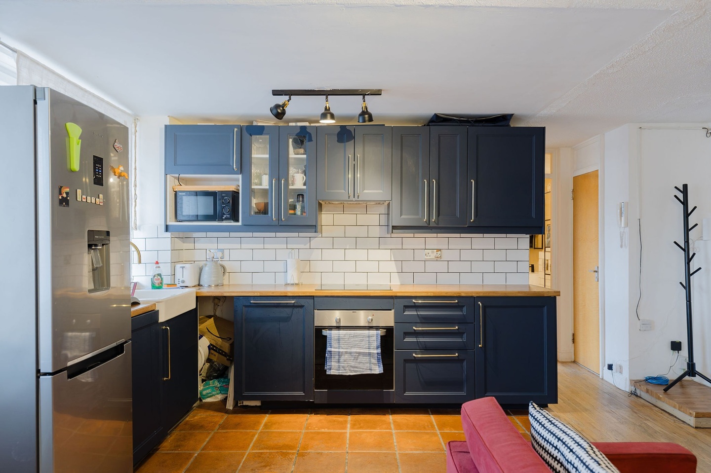 1 Bed Flat, Roslin House, E1W photo 2