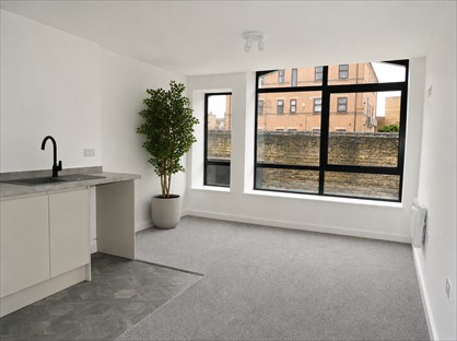 1 Bed Flat, Tudor House, NG18