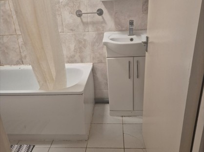2 Bed Flat, Mattock Lane, W13