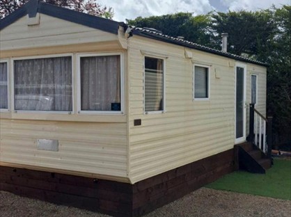 2 Bed Mobile Home, Loxwood Road, GU6