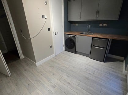 Studio Flat, Outbuilding, NW4