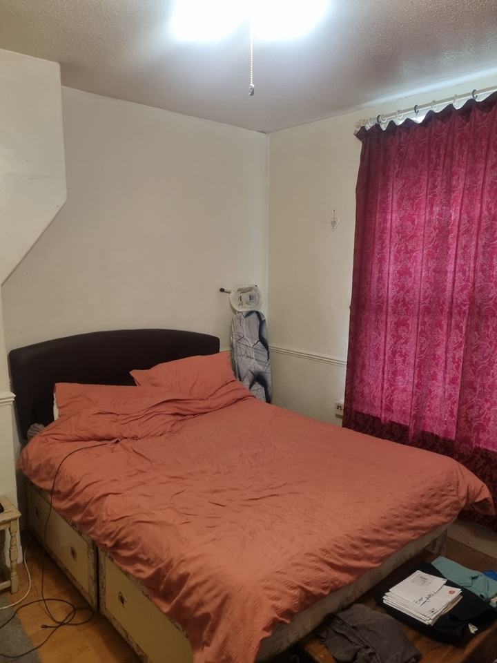 Room in a Shared Flat, Stewarts Road, SW8 photo 5